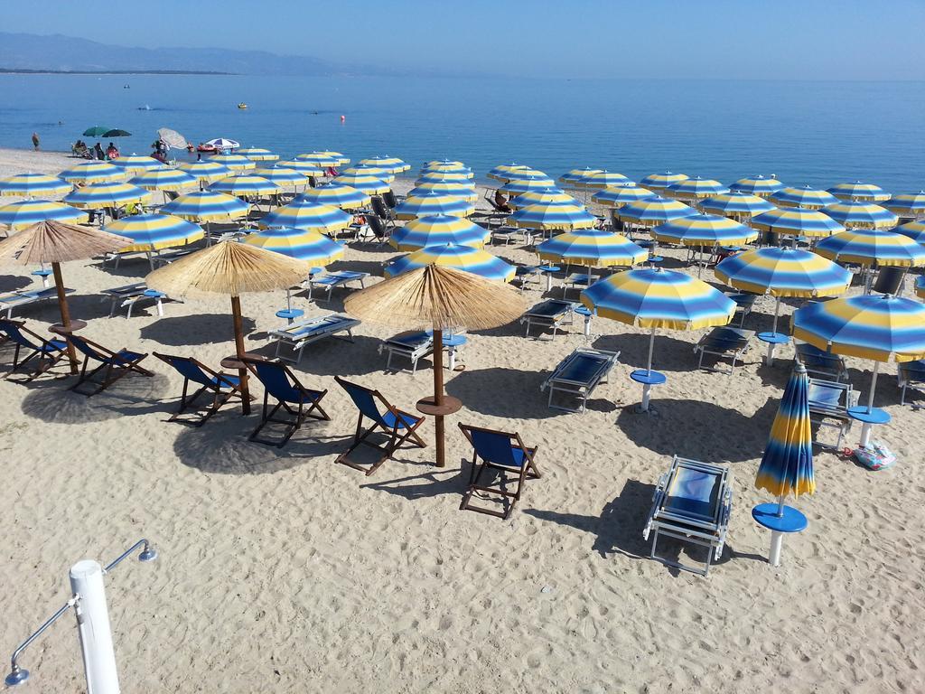 Hotel Poseidon Corigliano Calabro Bagian luar foto