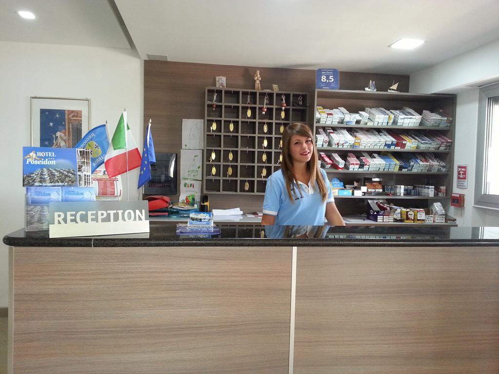 Hotel Poseidon Corigliano Calabro Bagian luar foto