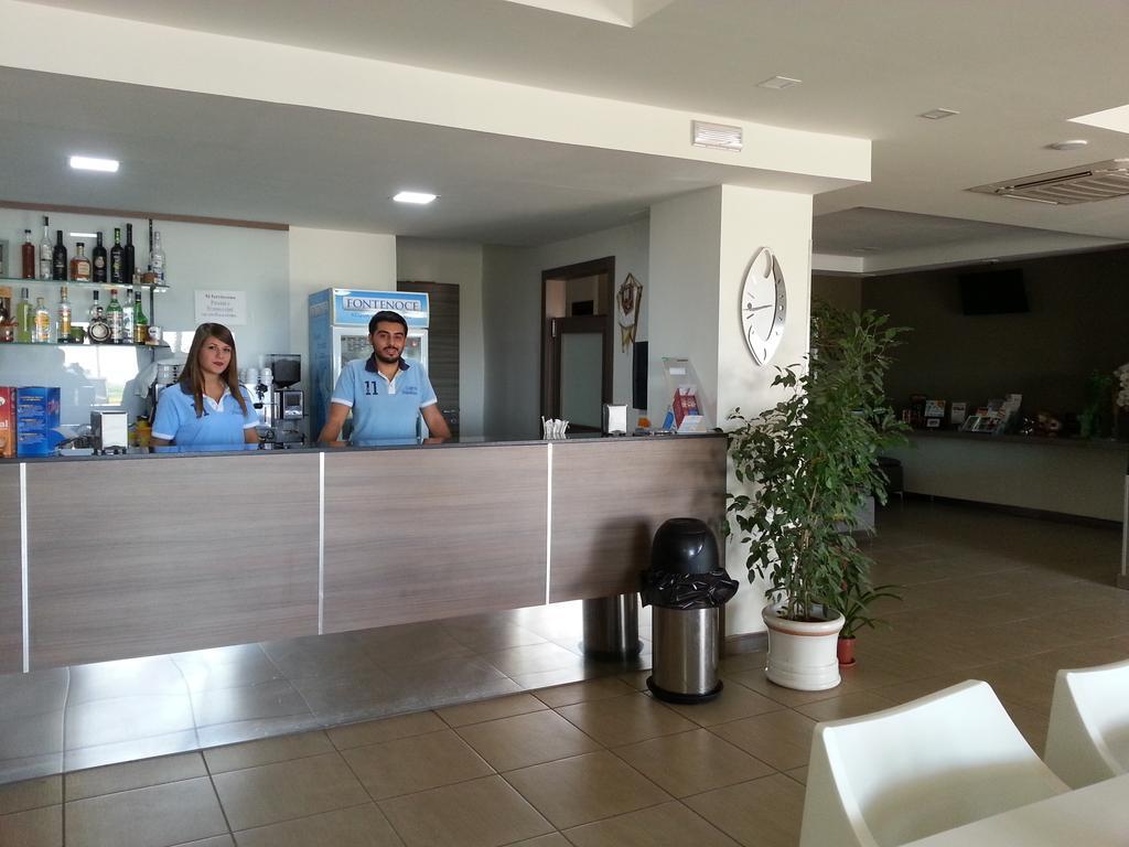Hotel Poseidon Corigliano Calabro Bagian luar foto