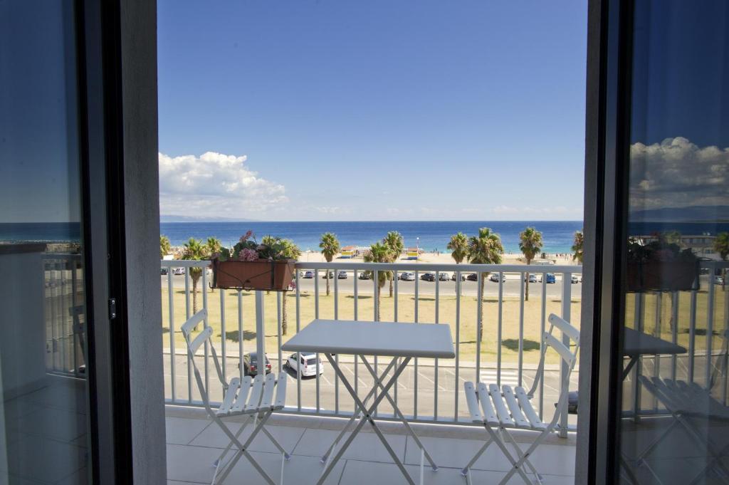 Hotel Poseidon Corigliano Calabro Bagian luar foto